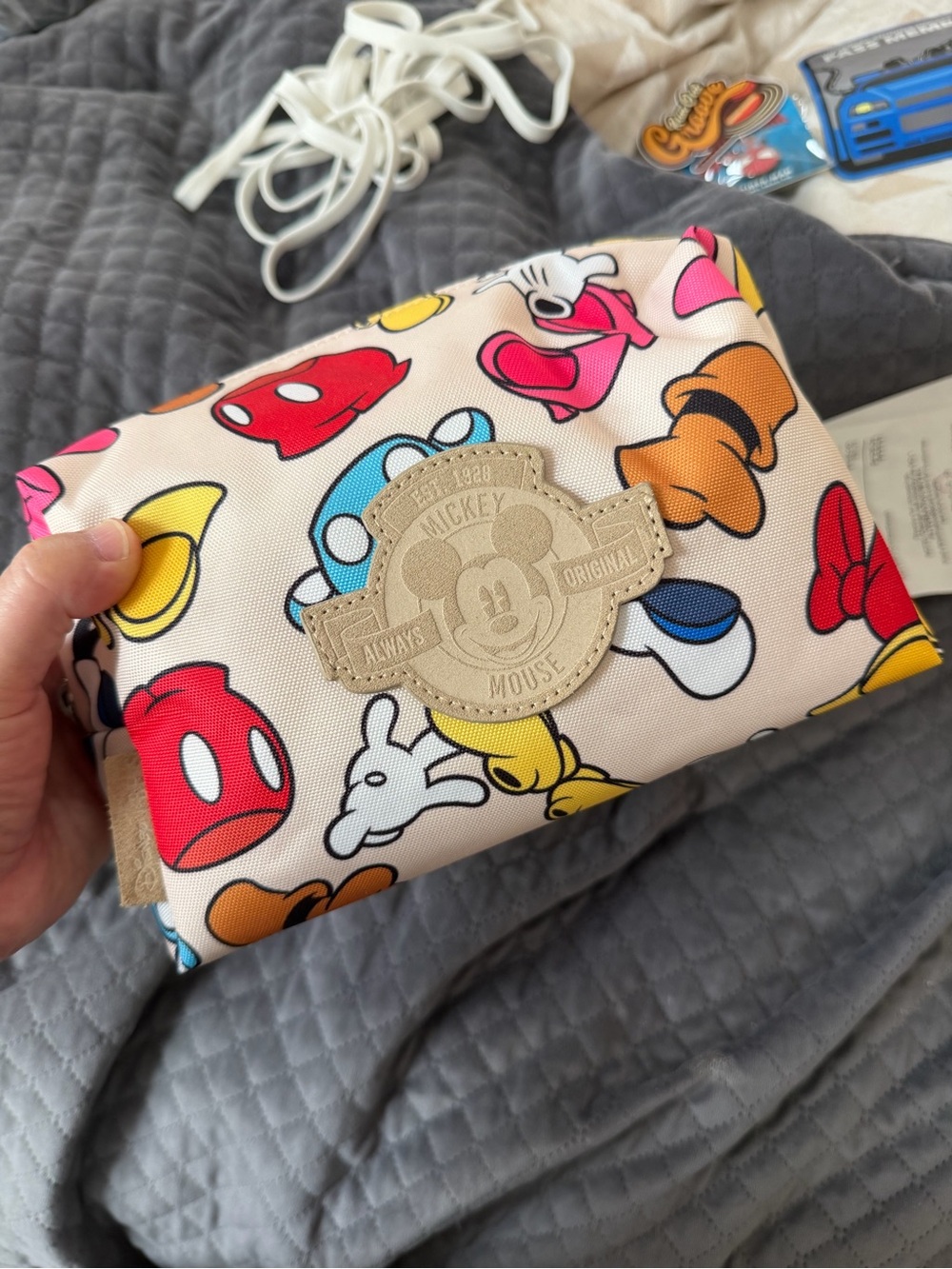 BEIS x Disney Mickey Mouse Kids Pouch - Multicolor